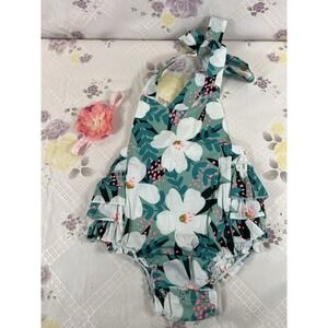 NWT  Floral Flowers Ruffle  Sunsuit Romper  Size (L) 12/18 Months  Baby